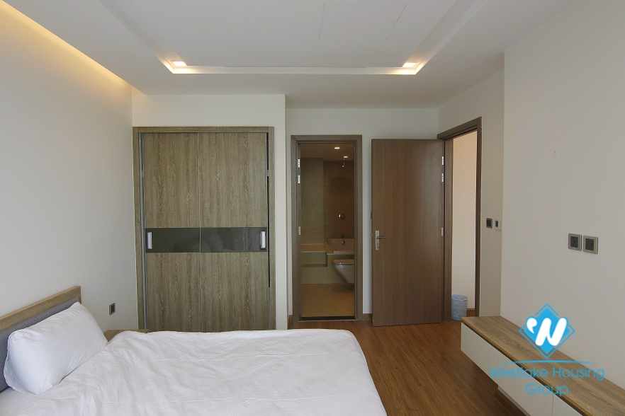 A beautiful 2 bedroom apartment for rent in Vinhomes Metropolis